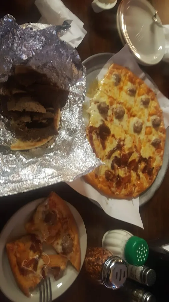 Gyro & Sausage Bacon Hot Cheese Pizza